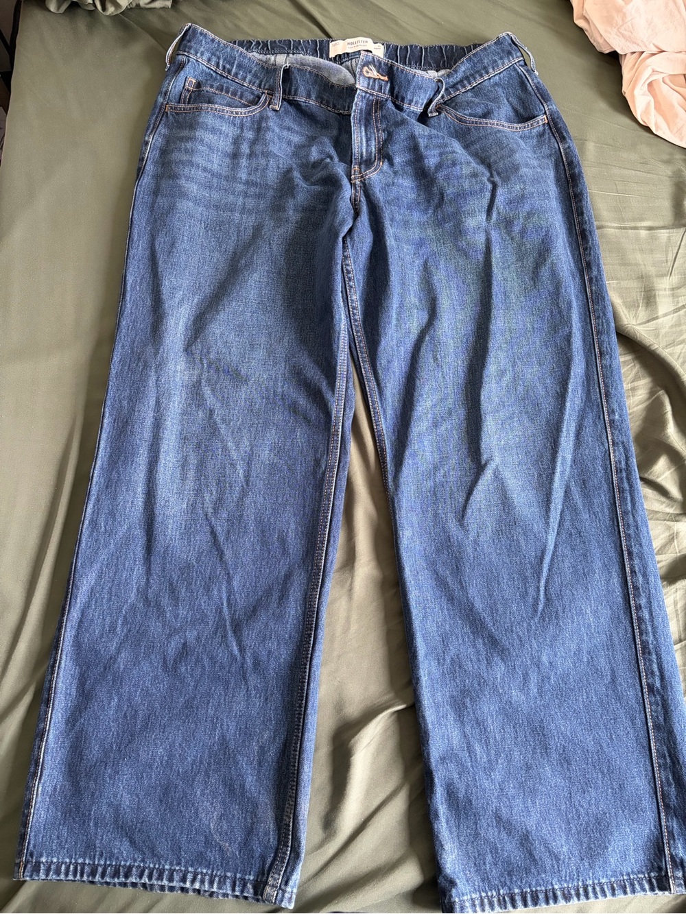Hollister low rise wide leg dark denim jeans